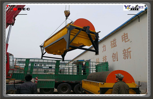 濕式磁選機(jī)，磁選機(jī)廠家生產(chǎn)高大上的濕式磁選機(jī)_釩鈦鐵礦磁選機(jī)廠家生產(chǎn)高大上的濕式磁選機(jī)型號參數(shù)及磁場強(qiáng)度