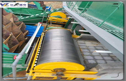 永磁筒式磁選機(jī)，CTS-924云南永磁筒式磁選機(jī)_磁鐵如何分布_CTS-924云南永磁筒式磁選機(jī)不吸鐵如何處理