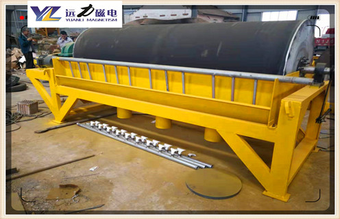 懸掛式磁選機，懸掛式磁選機在工業(yè)生產(chǎn)中有很大優(yōu)勢_懸掛式磁選機在工業(yè)生產(chǎn)中有很大優(yōu)勢磁場一般為多少_磁塊如何排列 