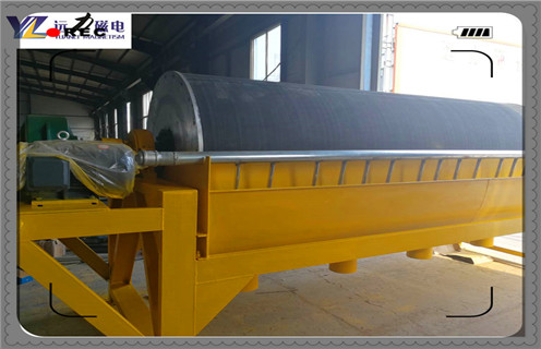 小型濕式磁選機(jī)，正確操作小型濕式磁選機(jī)才能實(shí)現(xiàn)較大產(chǎn)能