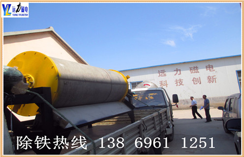 永磁干式磁選機(jī)，山西永磁筒式干式磁選機(jī)_山西永磁筒式干式磁選機(jī)設(shè)備有多重制作如何選鐵參數(shù)規(guī)格一般是多少_生產(chǎn)廠家