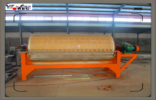 鈦鐵礦濕式磁選機(jī)，天津鈦尾礦濕式磁選機(jī)_天津鈦尾礦濕式磁選機(jī)報價原理更便捷型號參數(shù)及磁場強(qiáng)度